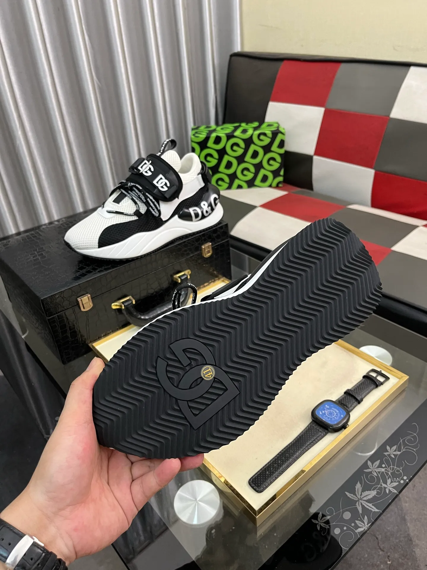 Men's shoes 💰540⌚️⌚️【DG～】Couple casual shoes 2025z cabinet simultaneous sale 🔶Size: 35-46#️⃣The upper is made of multi-material splicing ➕Mesh lining, comfortable and breathable, sole: original comfortable and wear-resistant outsole, ⚠️The real thing📱Photographed🎬The real thing is better📢📢📢